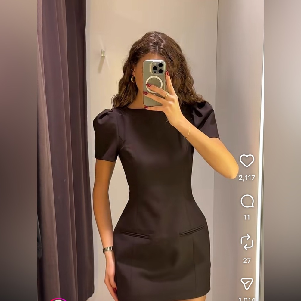 ZARA NWT Pleated Short Dress w Pockets